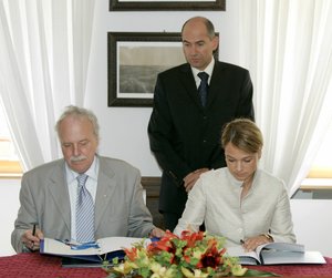 The signing of the Cooperation Agreement with Slovenia